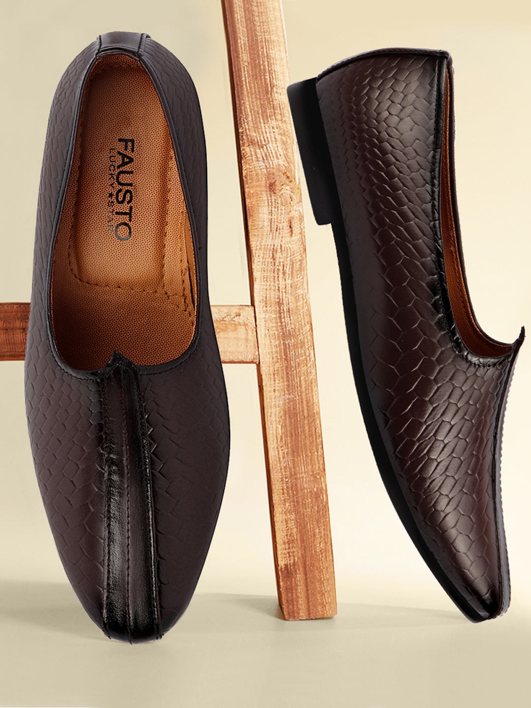 

FAUSTO Textured Mojaris, Brown