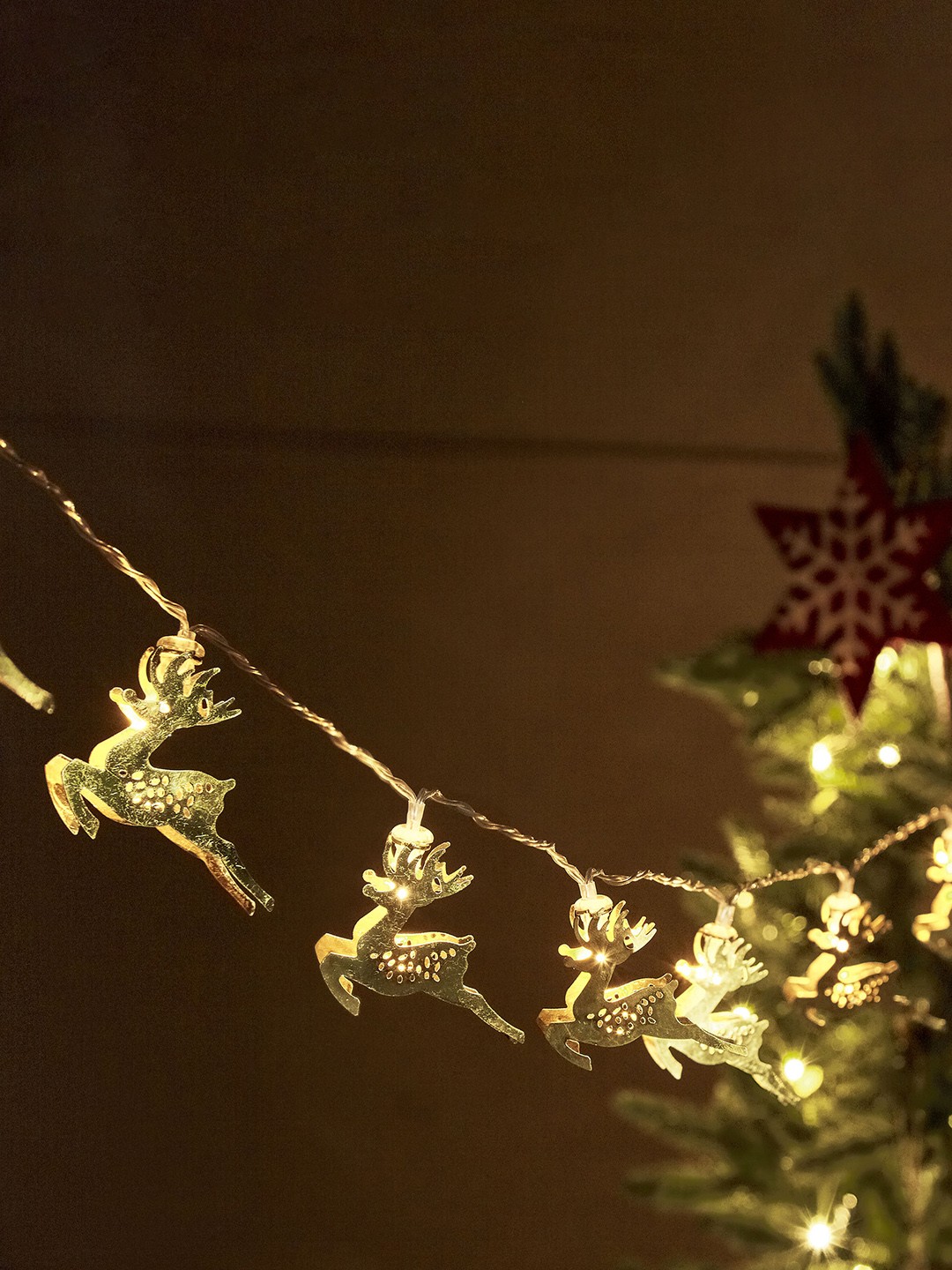 

Home Centre Carols Gold-Toned Reindeer Metal String Lights