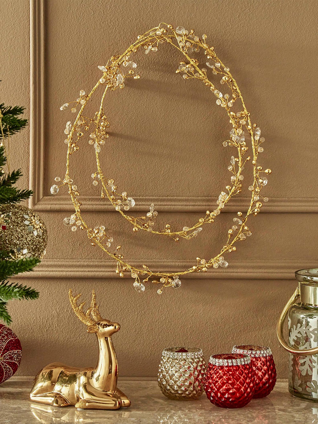 

Home Centre Gold-Toned Crystal Textured & Beaded Garland