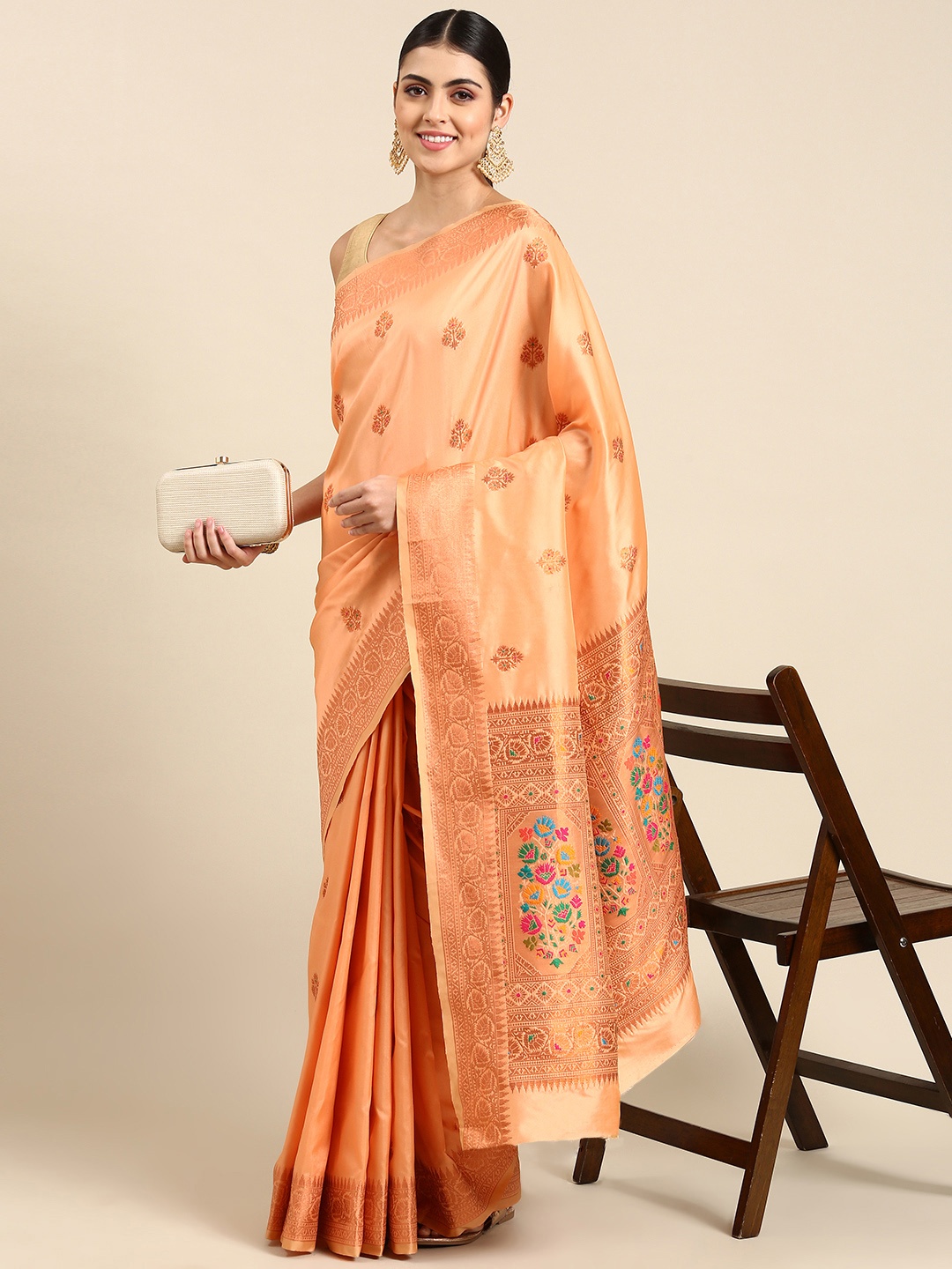

Mitera Ethnic Motifs Silk Blend Paithani Saree, Peach