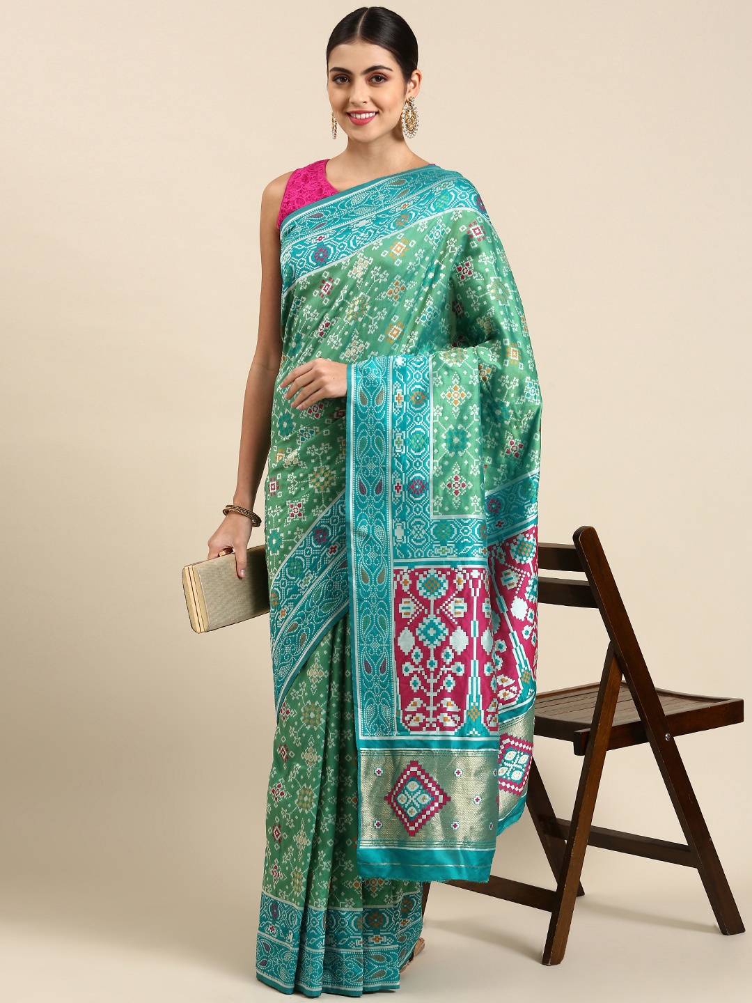 

Mitera Ethnic Motifs Silk Blend Patola Saree, Green