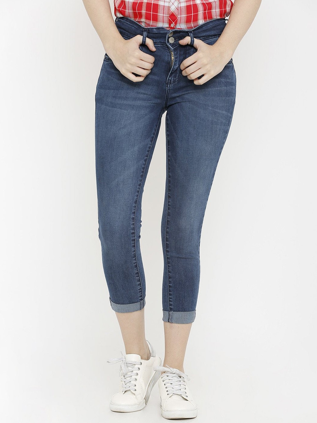 

Kraus Jeans Women Blue Skinny Fit Light Fade Jeans