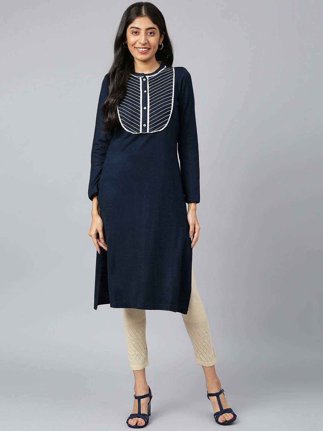 

AURELIA Yoke Design Indie Prints Straight Regular Kurta, Navy blue