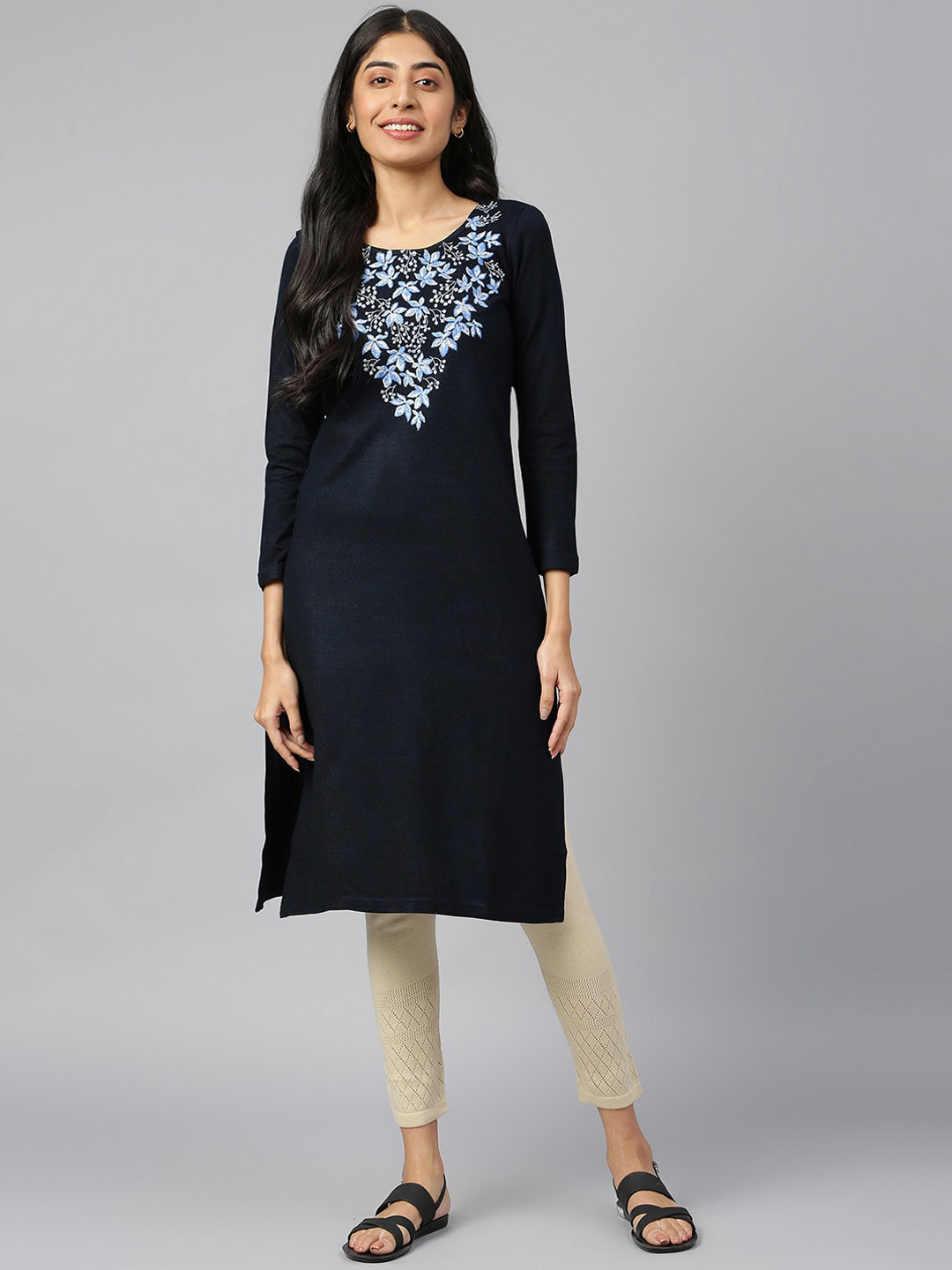 

AURELIA Women Floral Yoke Design Thread Work Kurta, Navy blue