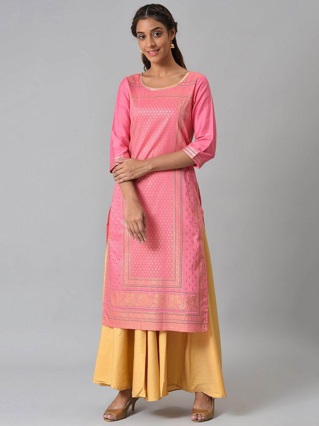 

AURELIA Women Pink Ethnic Motifs Printed Gotta Patti Kurta