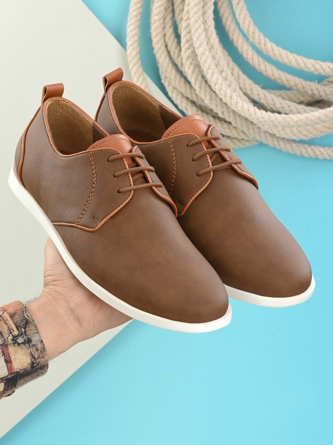 

INVICTUS Men Synthetic Leather Lightweight Lace-Up Casual Derbys, Tan