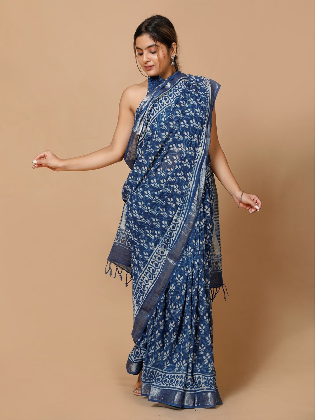 

BUTA BUTI Ethnic Motifs Zari Saree, Blue