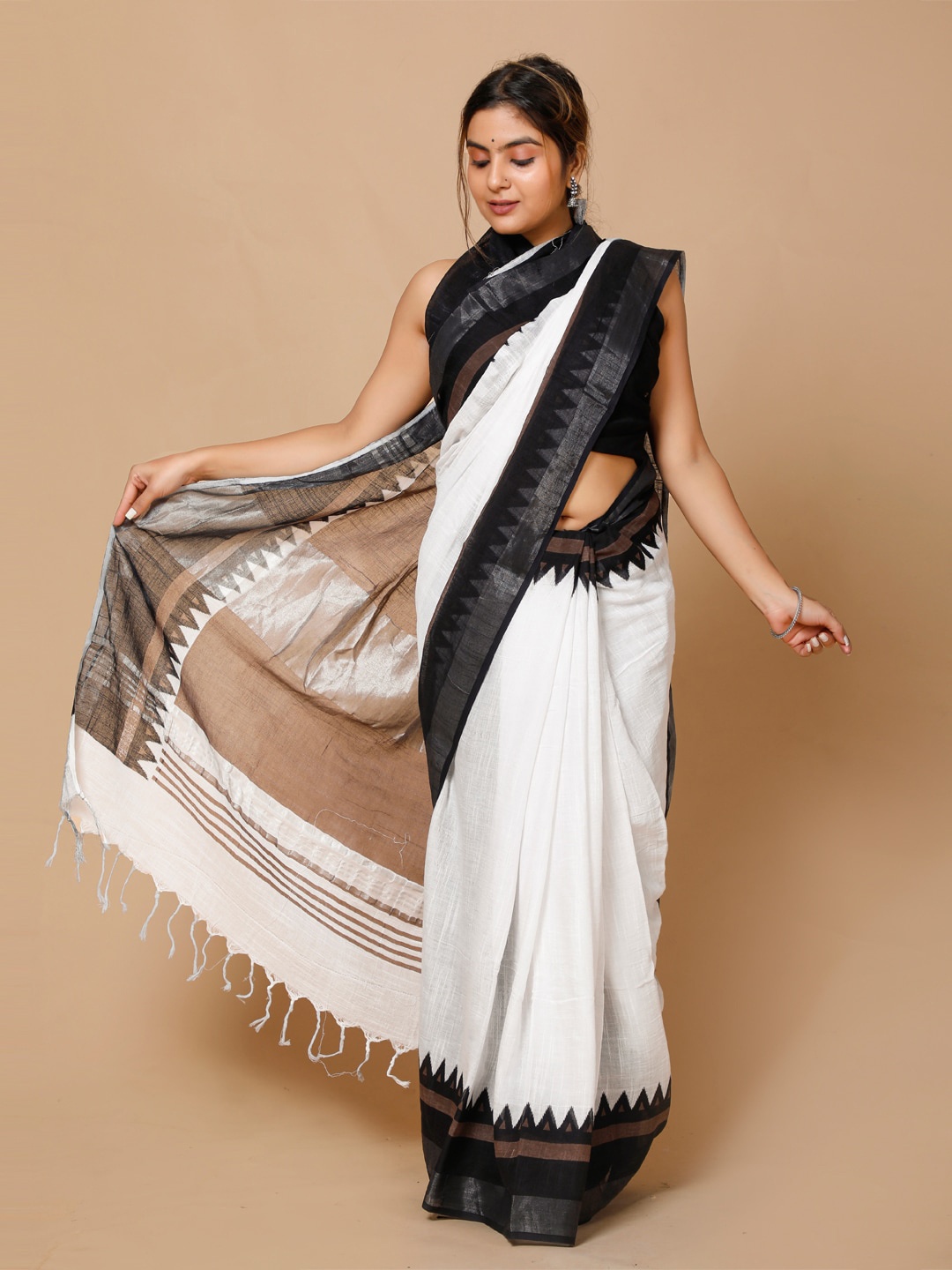 

BUTA BUTI Pure Cotton Saree, White