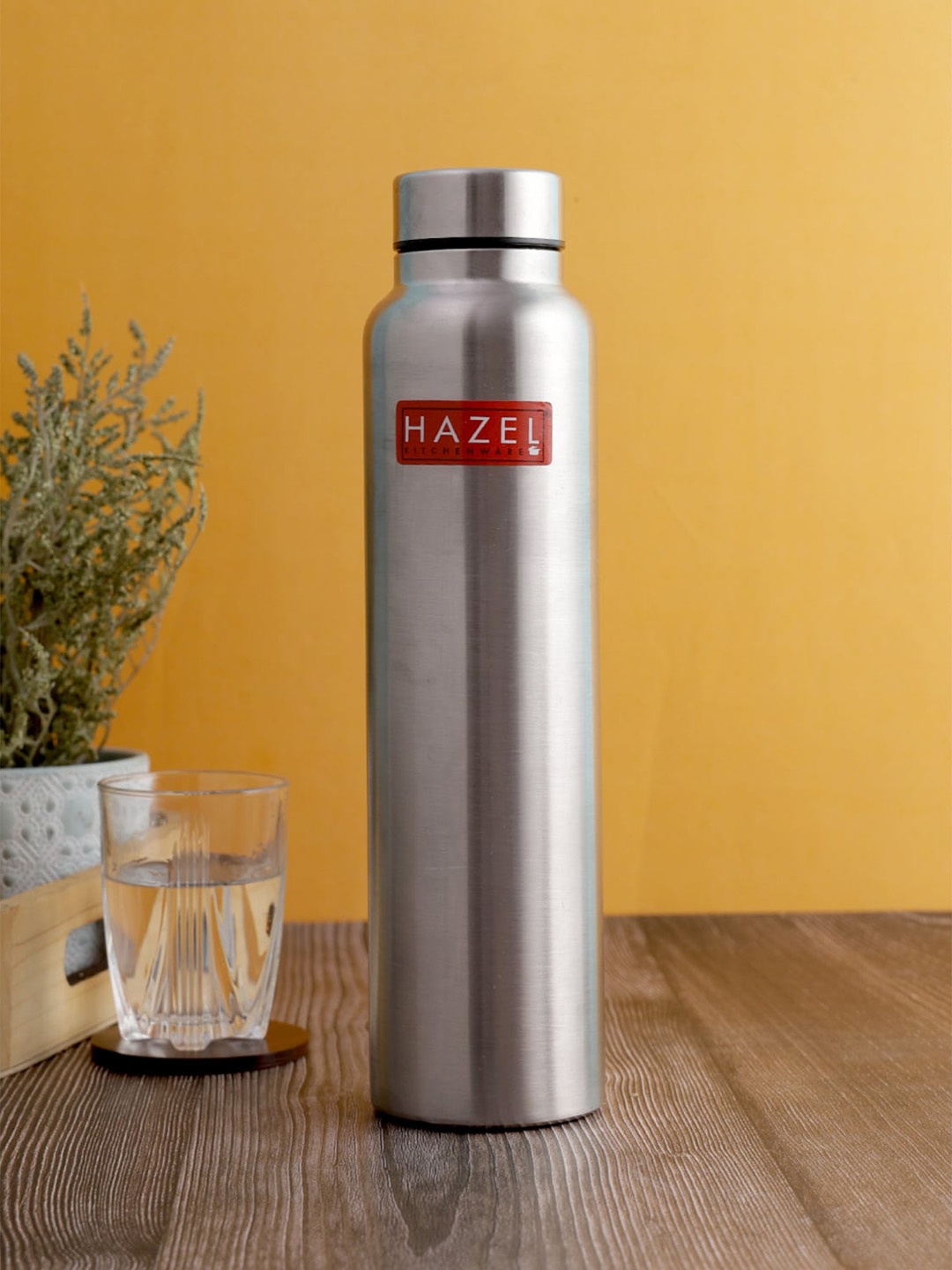 

HAZEL Loch S2 Set Of 3 Single Wall Vacuum Stainless Steel Water Bottle 1.1 Litre, Silver