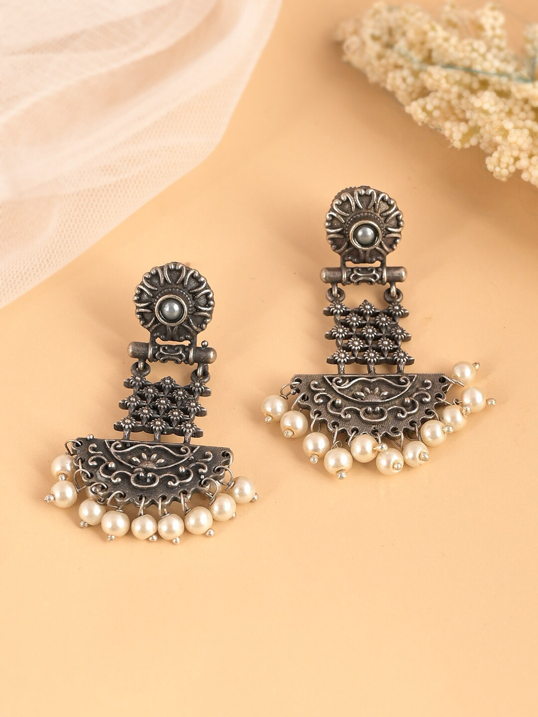 

AQUASTREET JEWELS Silver-Toned Geometric Drop Earrings