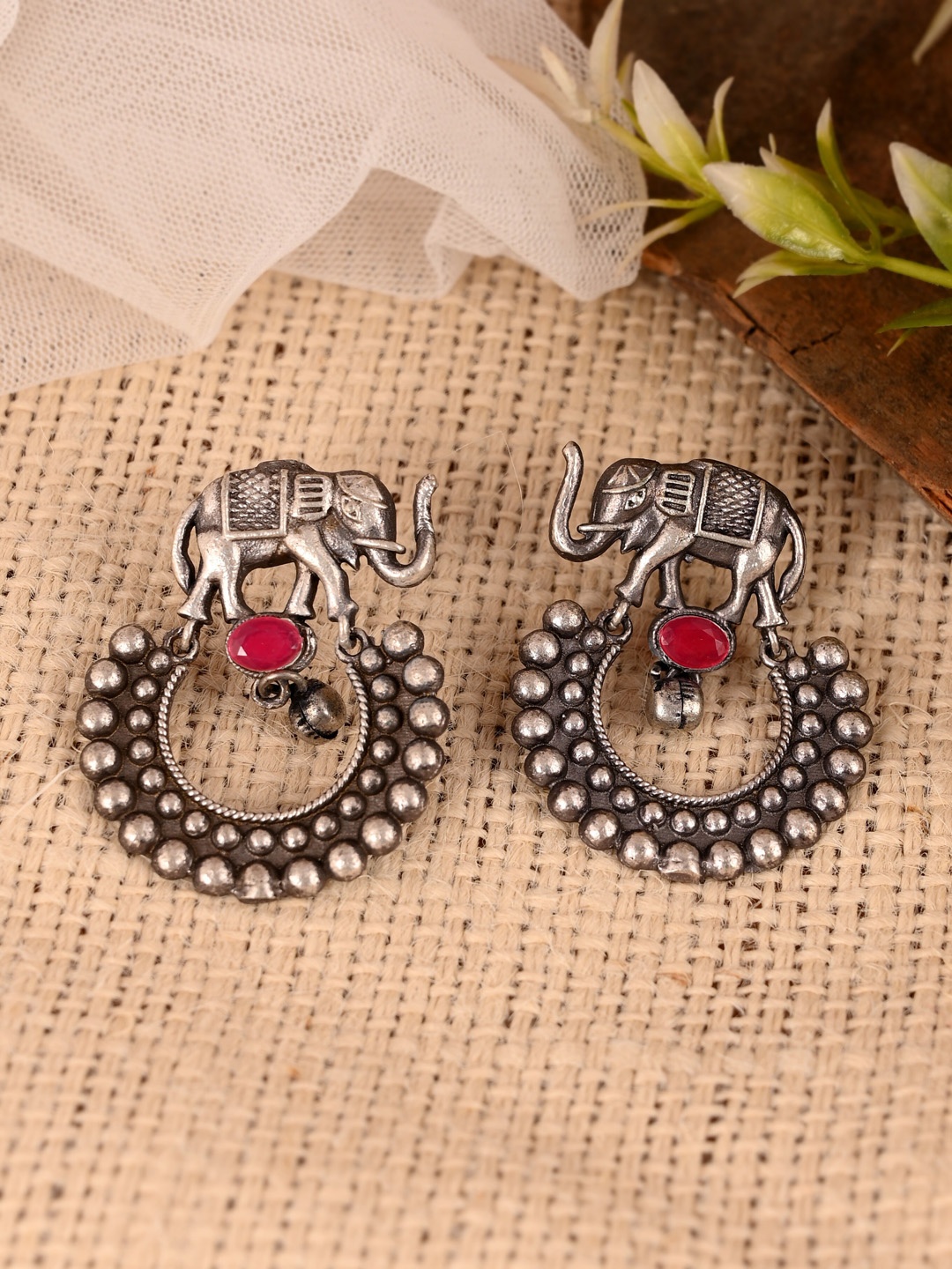 

AQUASTREET JEWELS Silver Plated Animal Shaped Drop Earrings