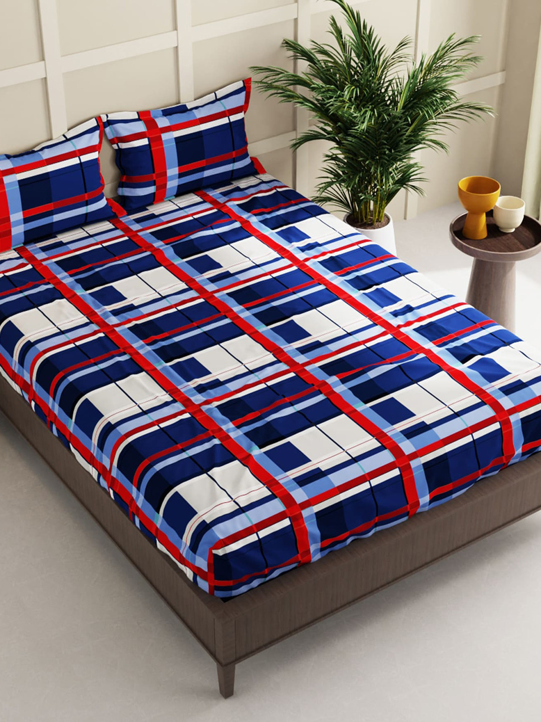 

KOPA Blue & White Geometric 152 TC Queen Bedsheet with 2 Pillow Covers & 2 Pillows