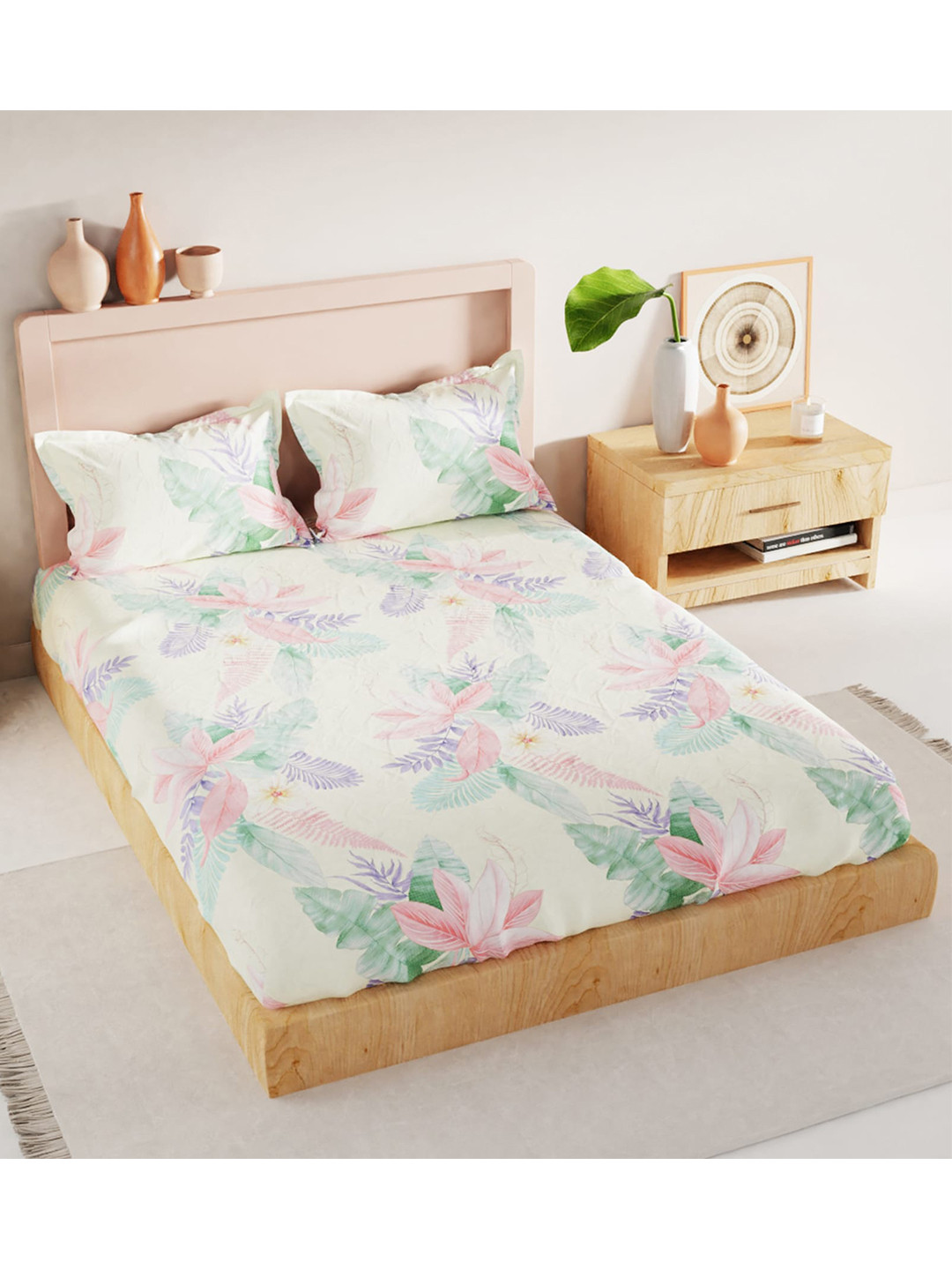 

BIANCA Beige & White Floral 200 TC King Bedsheet with 2 Pillow Covers