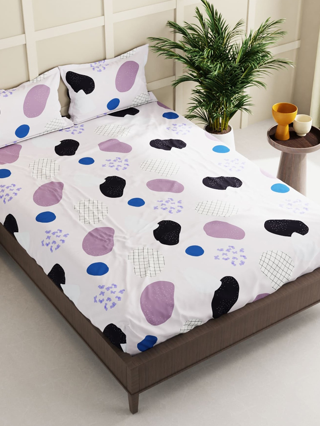 

BIANCA Geometric 152 TC King Bedsheet with 2 Pillow Covers, White