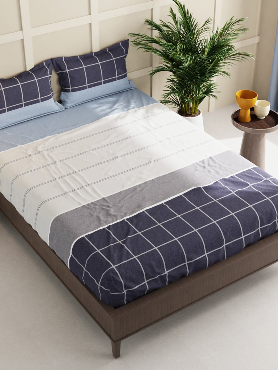 

BIANCA Geometric 152 TC Queen Bedsheet with 2 Pillow Covers, Blue