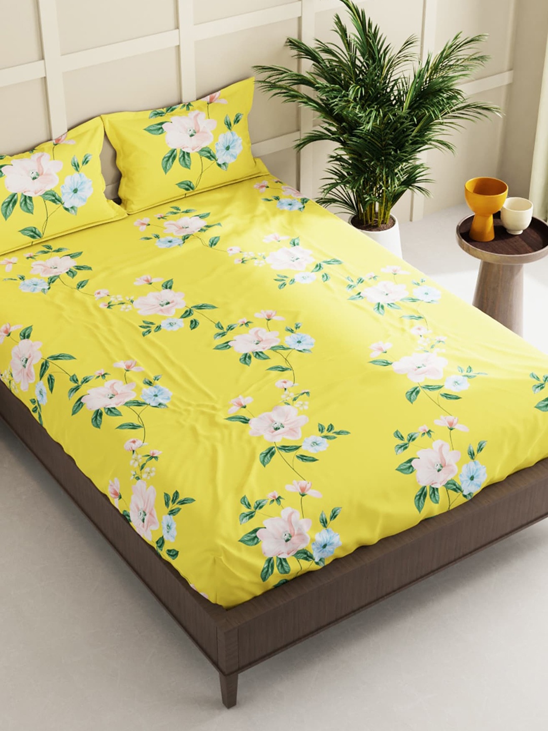 

KOPA Floral 152 TC Queen Bedsheet with 2 Pillow Covers, Yellow