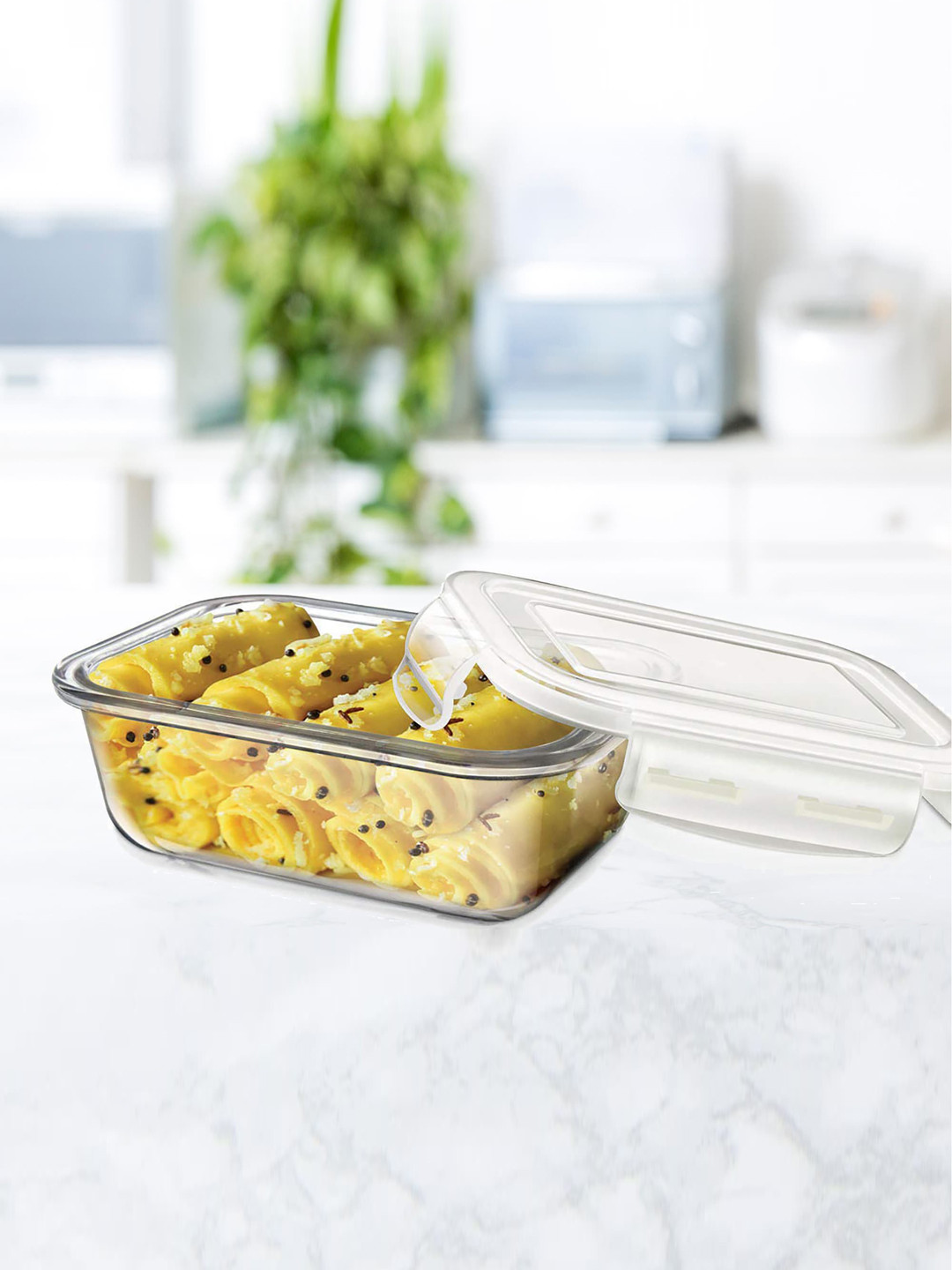 

Treo Store Fresh Transparent Rectangular Glass Food Container 320 ml
