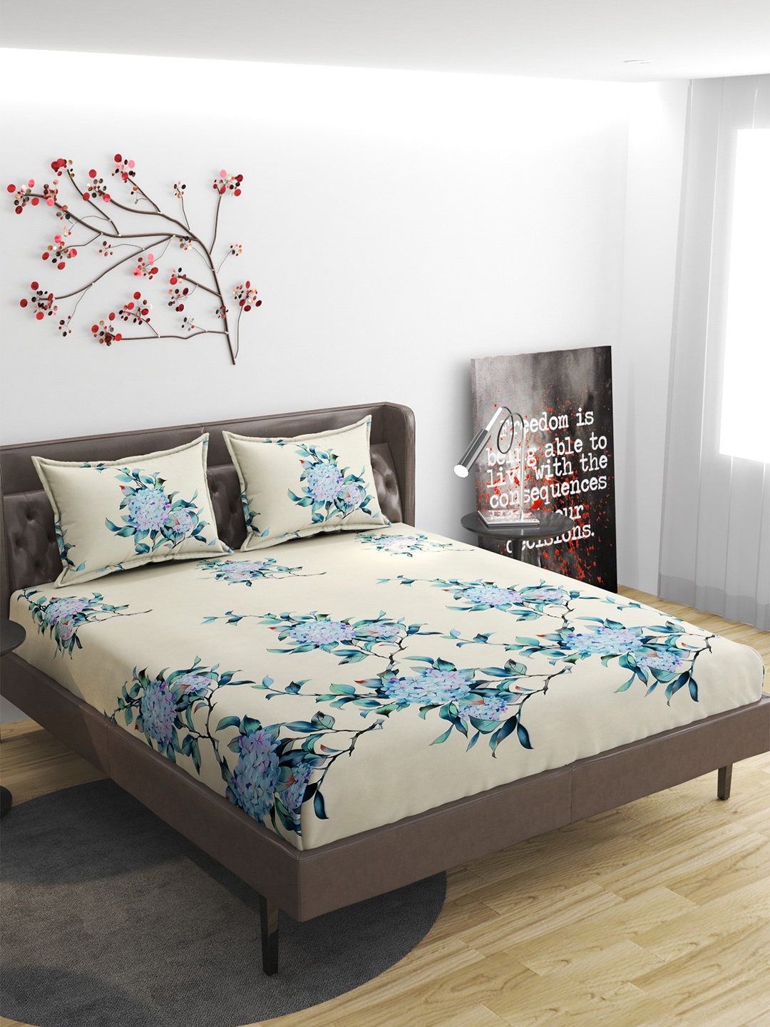 

Molly & Michel Off White & Blue Floral 210 TC Queen Bedsheet with 2 Pillow Covers