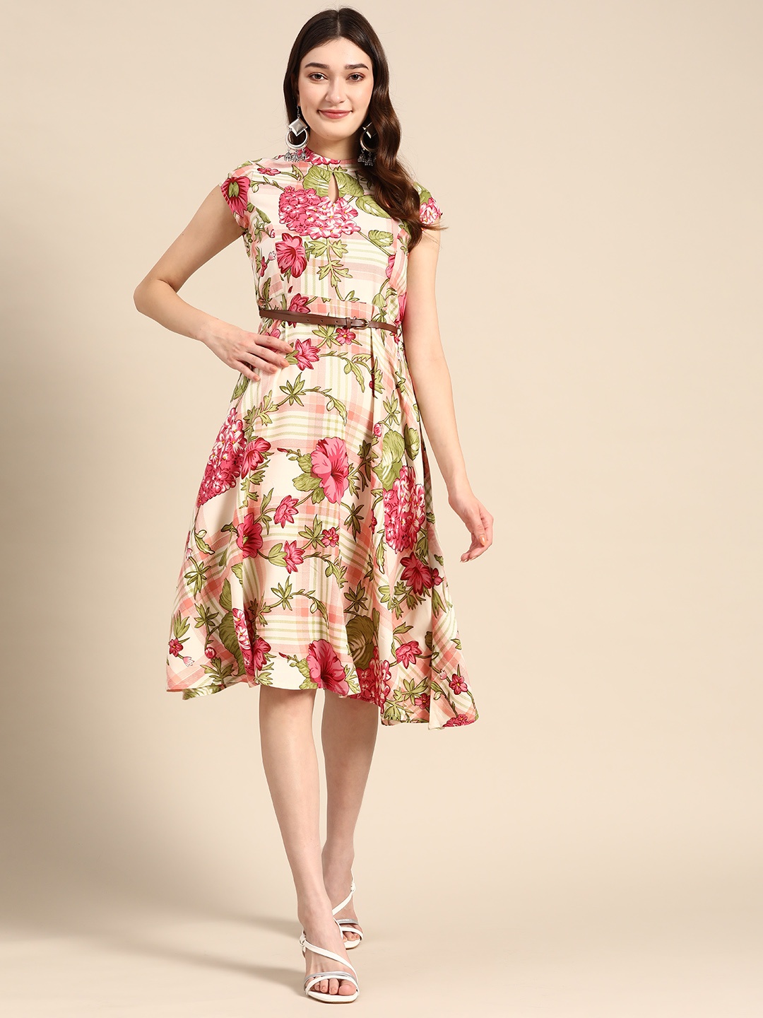 

Sangria Floral Keyhole Neck Belted A-Line Dress, Peach