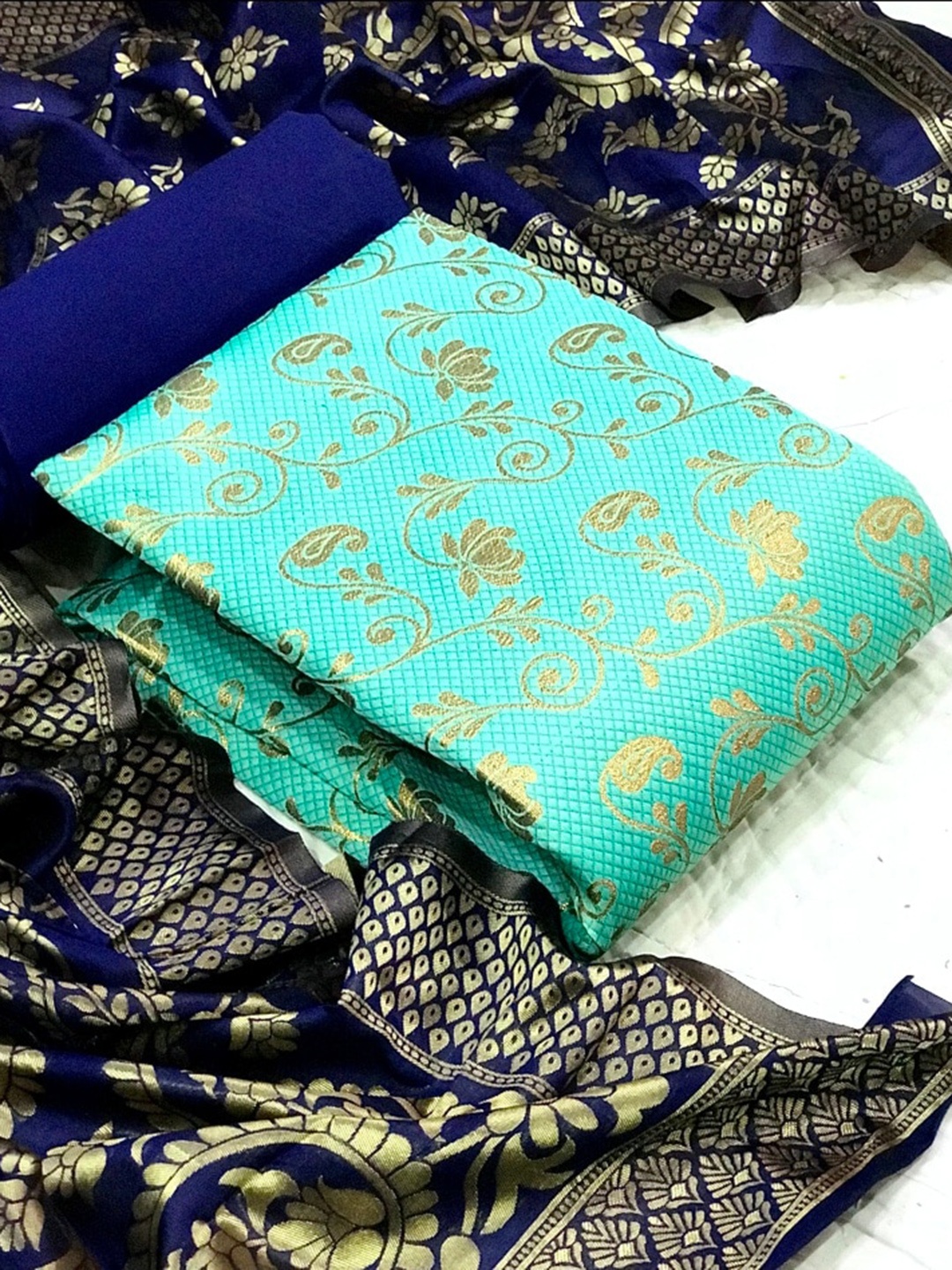 

MORLY Dupion Silk Banarasi Jacquard Unstitched Dress Material, Sea green