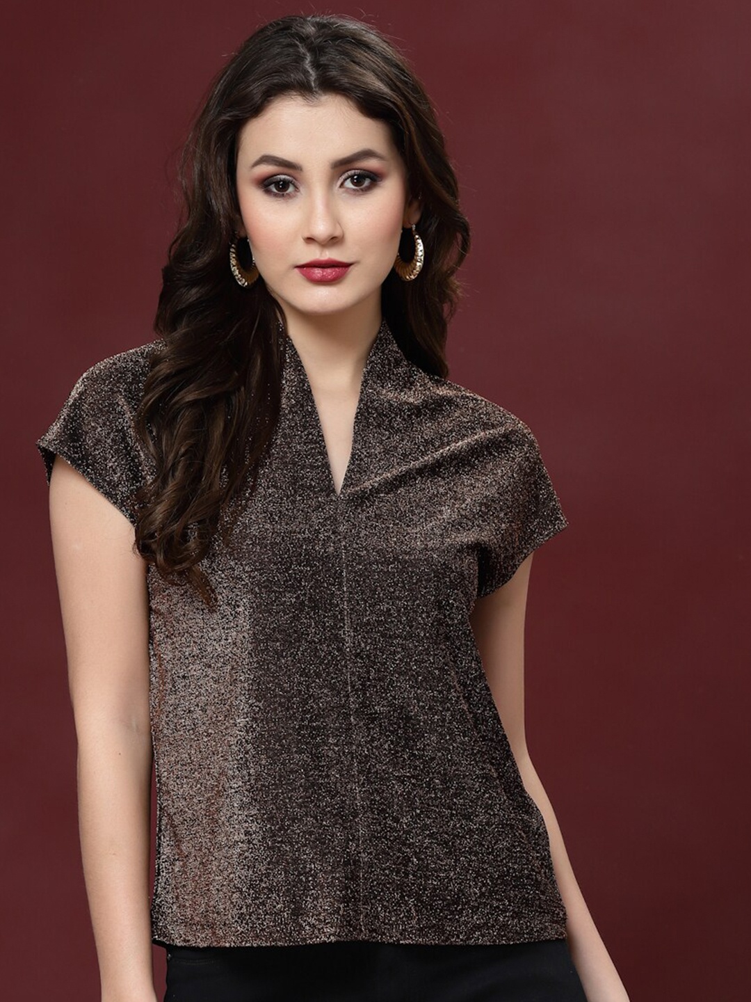 

KASSUALLY Sparkle Foil Knitted Embellished Extended Sleeves Top, Gold