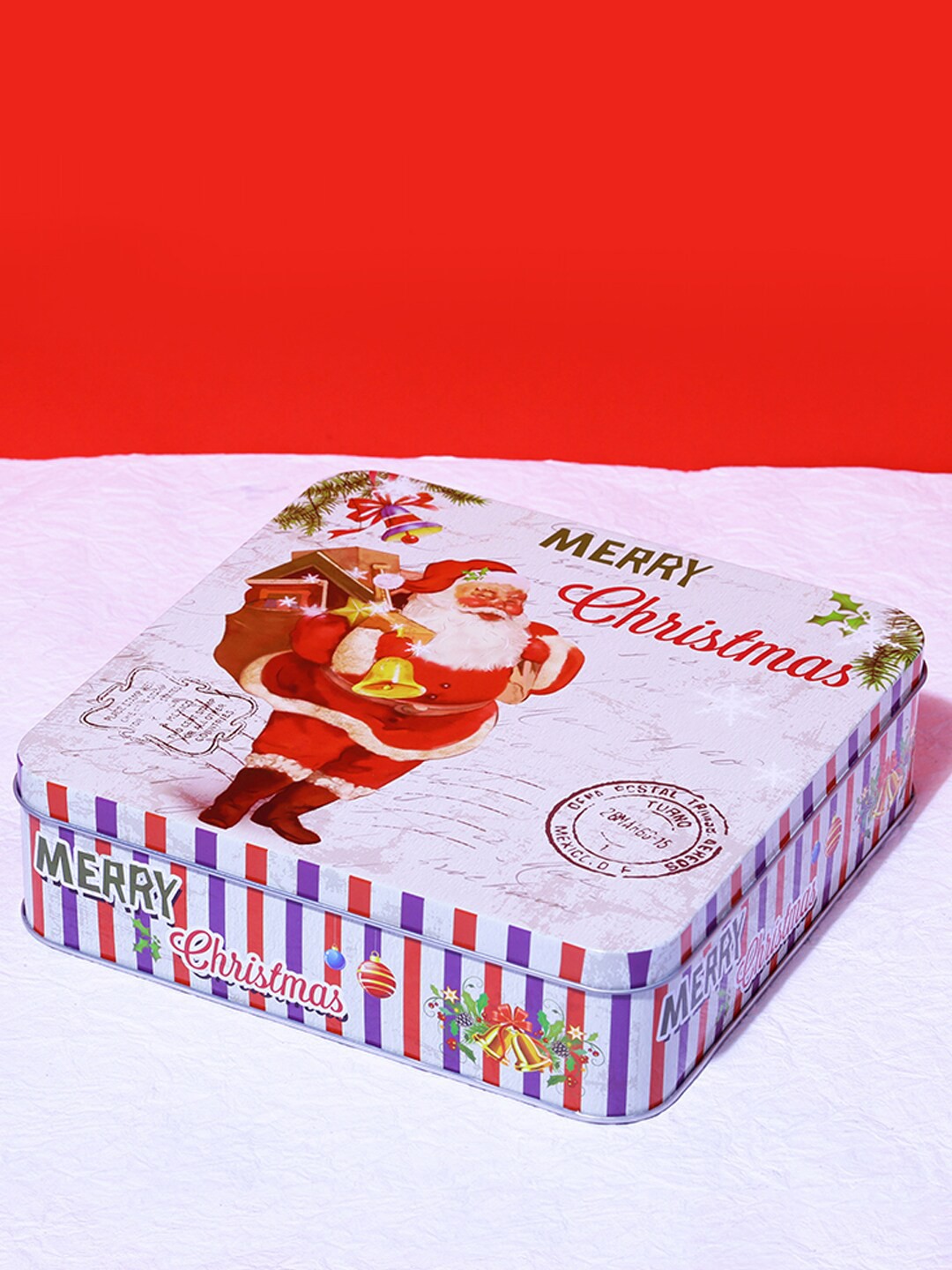 

A Vintage Affair- Home Decor White Printed Vintage Santa Claus Gift Box