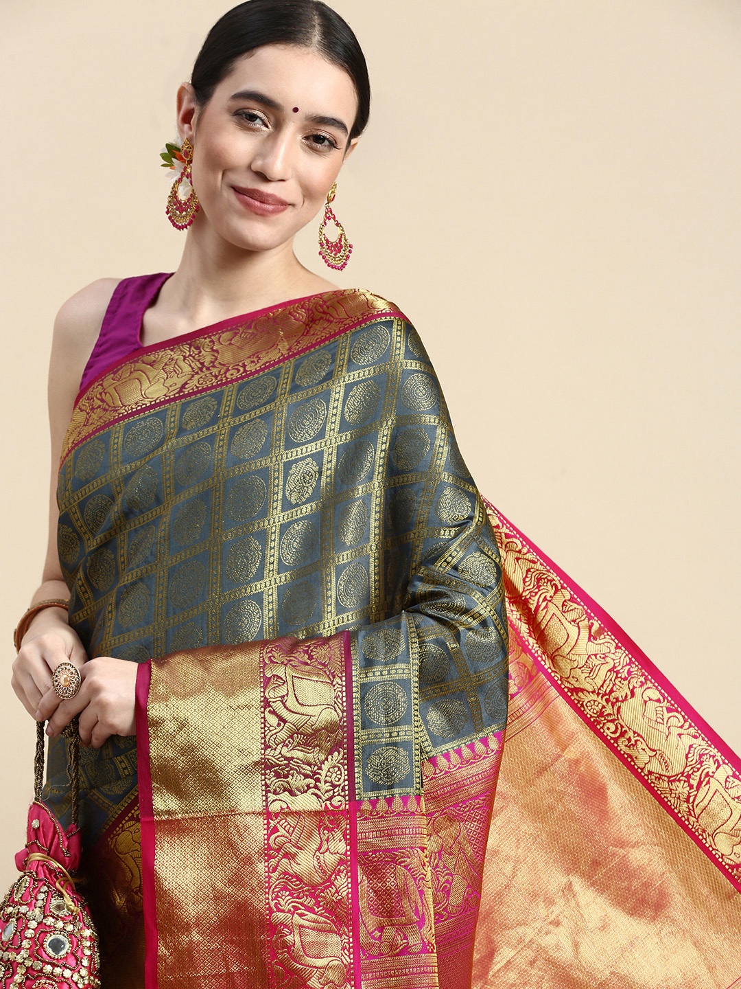 

Royal Rajgharana Saree Woven Design Ethnic Motifs Zari Silk Blend Kanjeevaram Saree, Grey