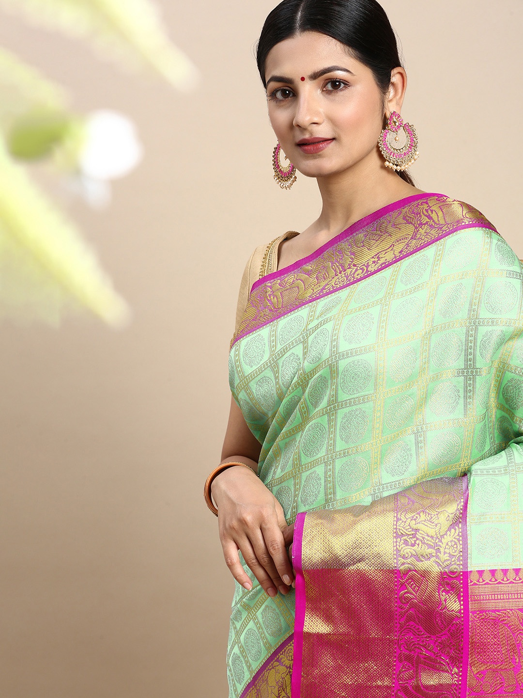 

Royal Rajgharana Saree Woven Design Ethnic Motifs Zari Silk Blend Kanjeevaram Saree, Sea green