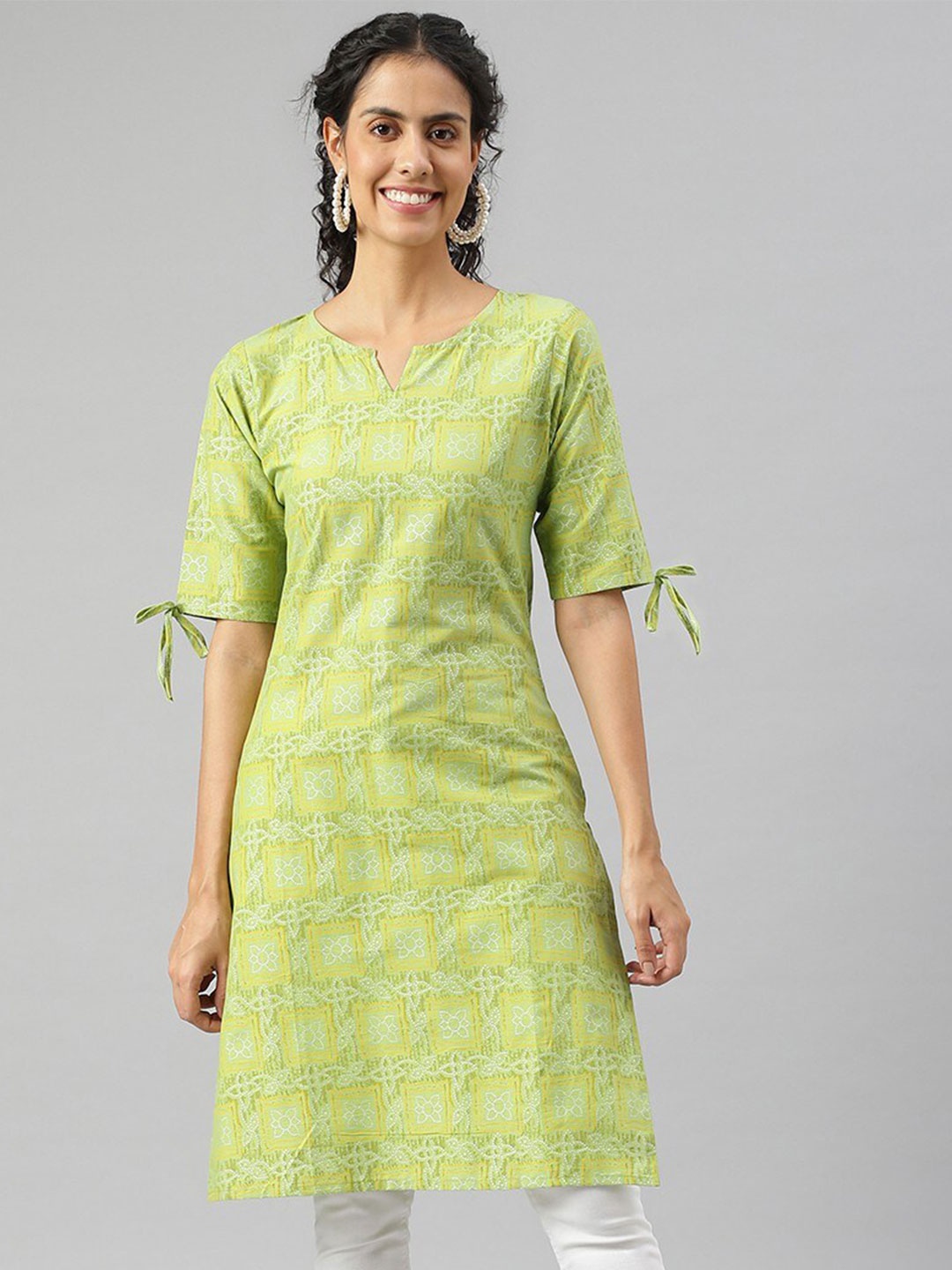

METRO-FASHION Floral Printed Regular Pure Cotton Kurta, Green