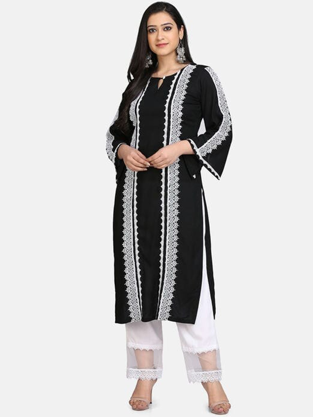 

SHADES Women Striped Kurta With Trousers, Black