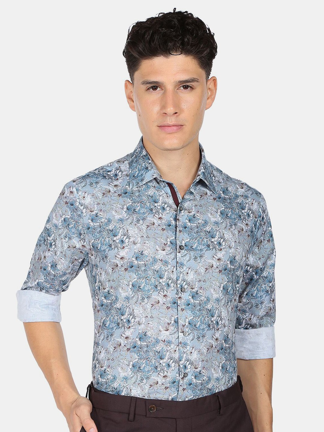 

Arrow Men Tailored Fit Floral Printed Pure Cotton Formal Shirt, Blue