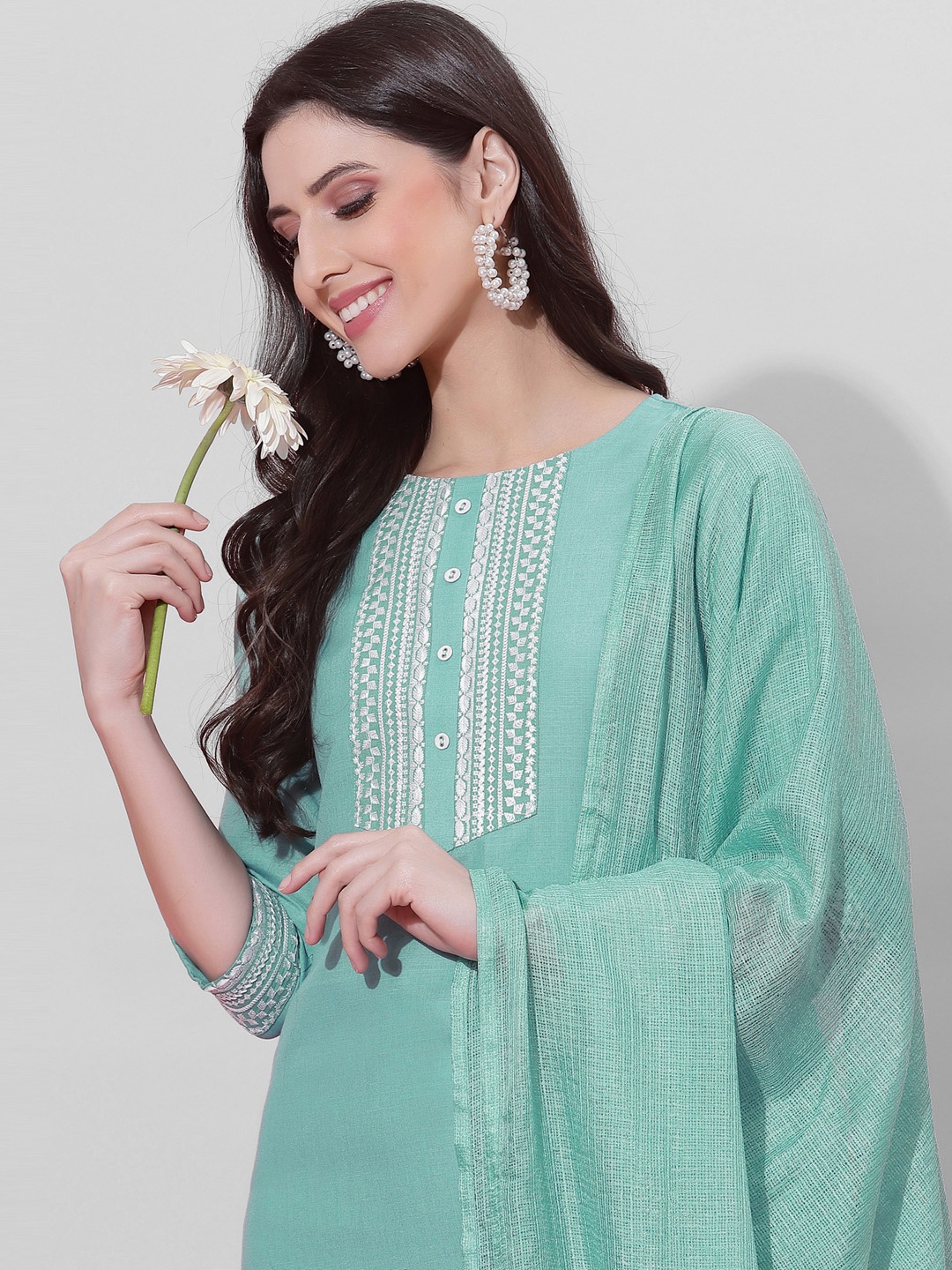 

SKYLEEEthnic Motifs Embroidered Kurta with Palazzos & Dupatta, Turquoise blue