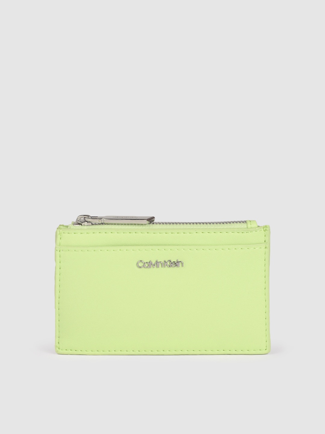 

Calvin Klein Jeans Women Solid Card Holder, Green