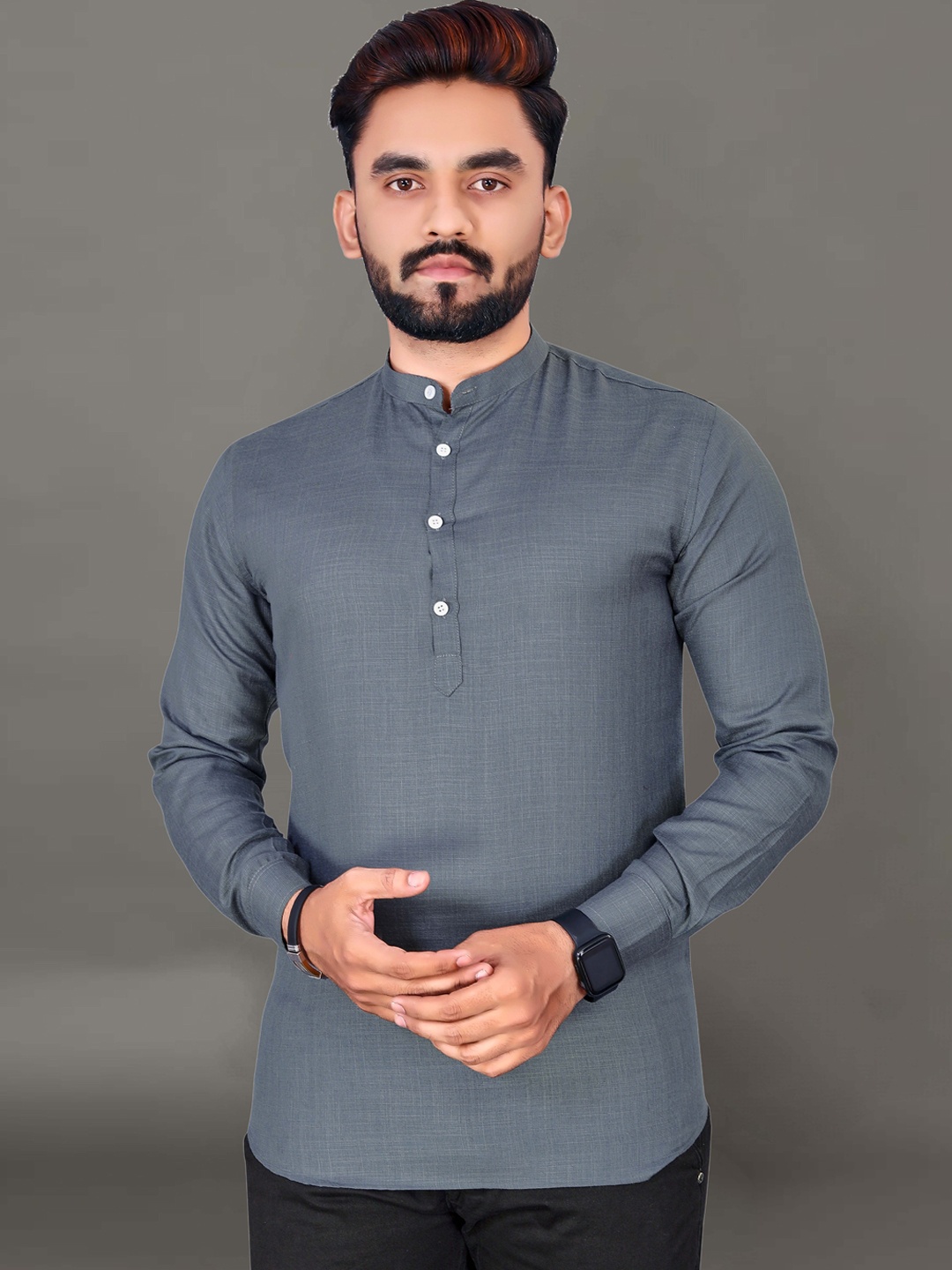 

Ekta Textiles Men Grey Cotton Khadi Handloom Kurta