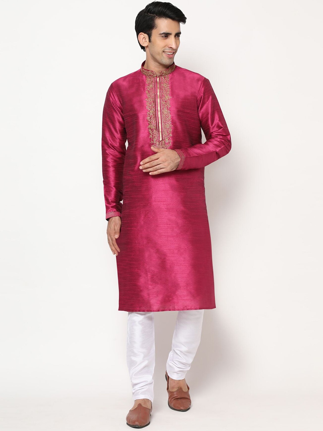 

PREMROOP- THE STYLE YOU LOVE Men Embroidered Pure Cotton Kurta with Trousers, Pink