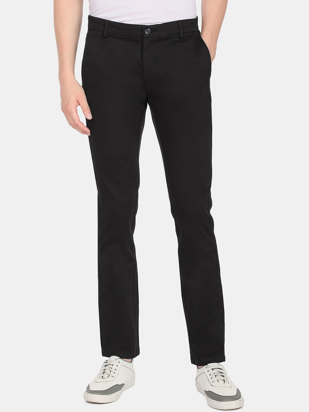 

Arrow Sport Men Slim Fit Low-Rise Trousers, Black