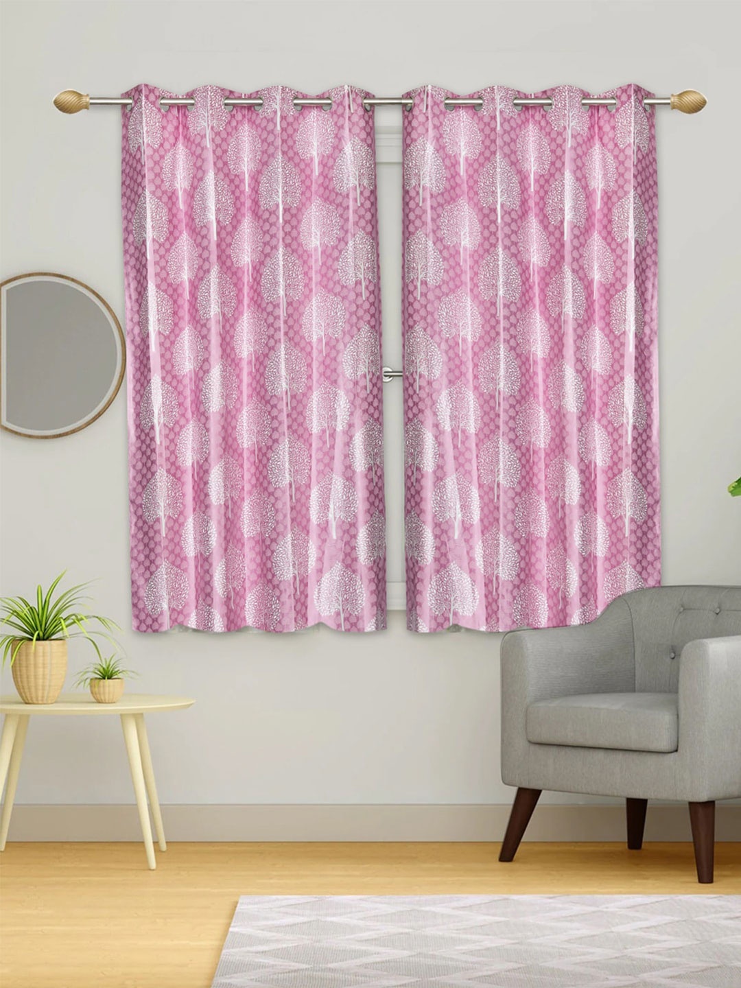 

Urban Magic Pink & White Set of 2 Floral Room Darkening Window Curtain