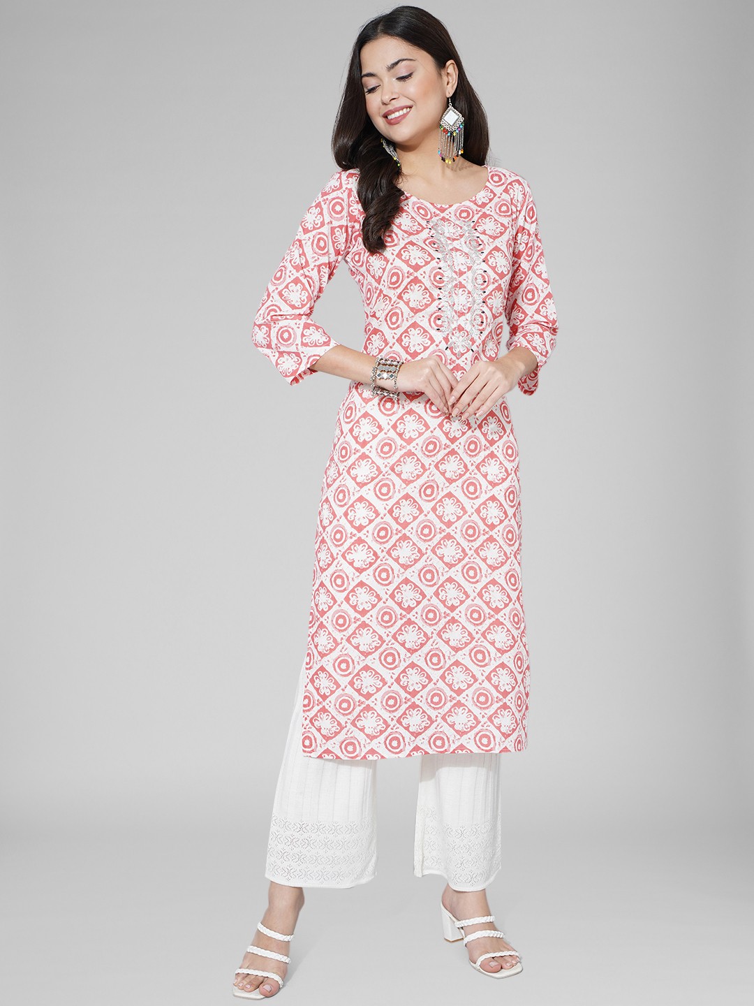 

Purple Feather Ethnic Motifs Printed Thread Work Straight Pure Cotton Kurta, Pink