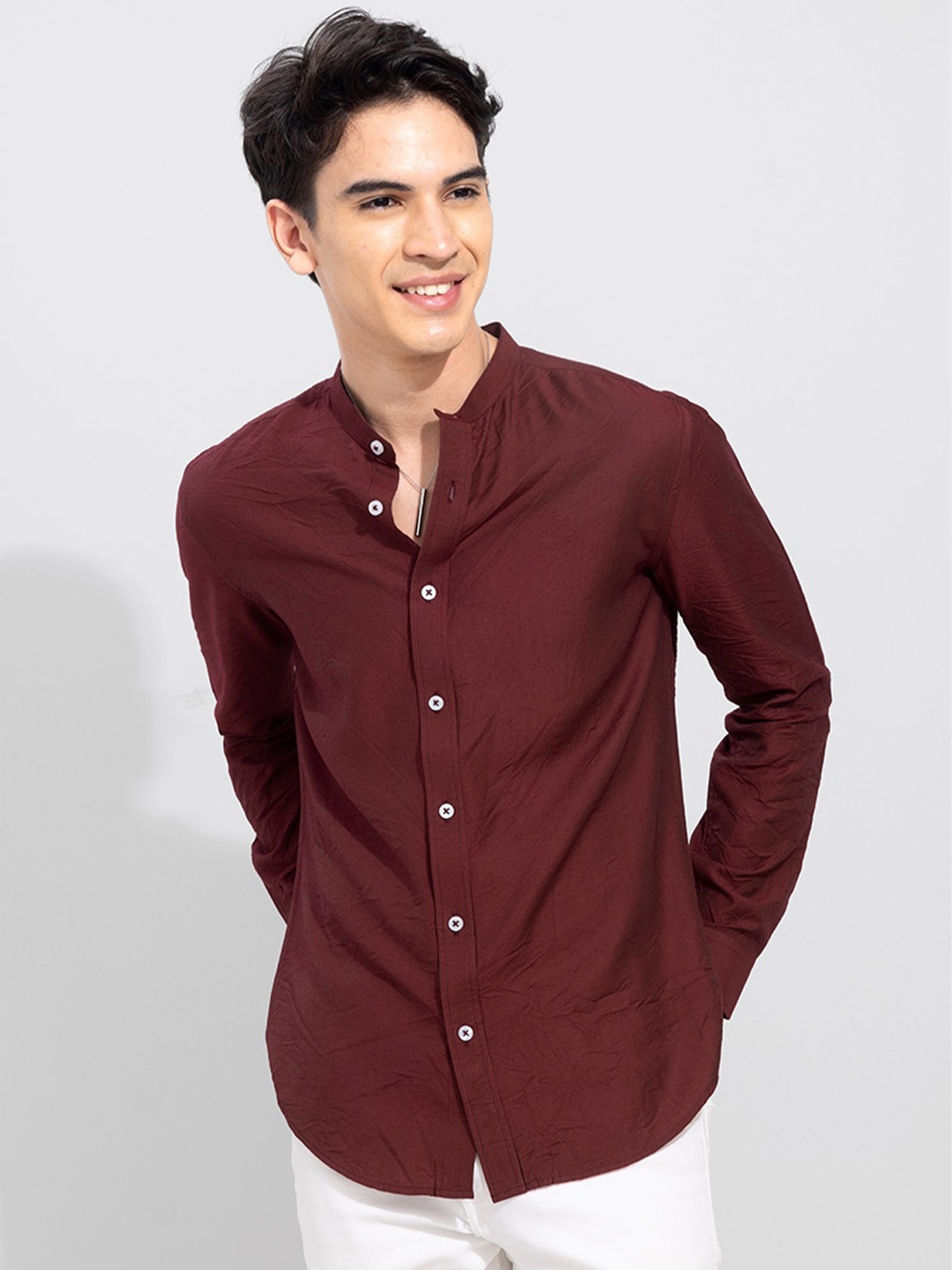 

Snitch Men Slim Fit Cotton Casual Shirt, Maroon