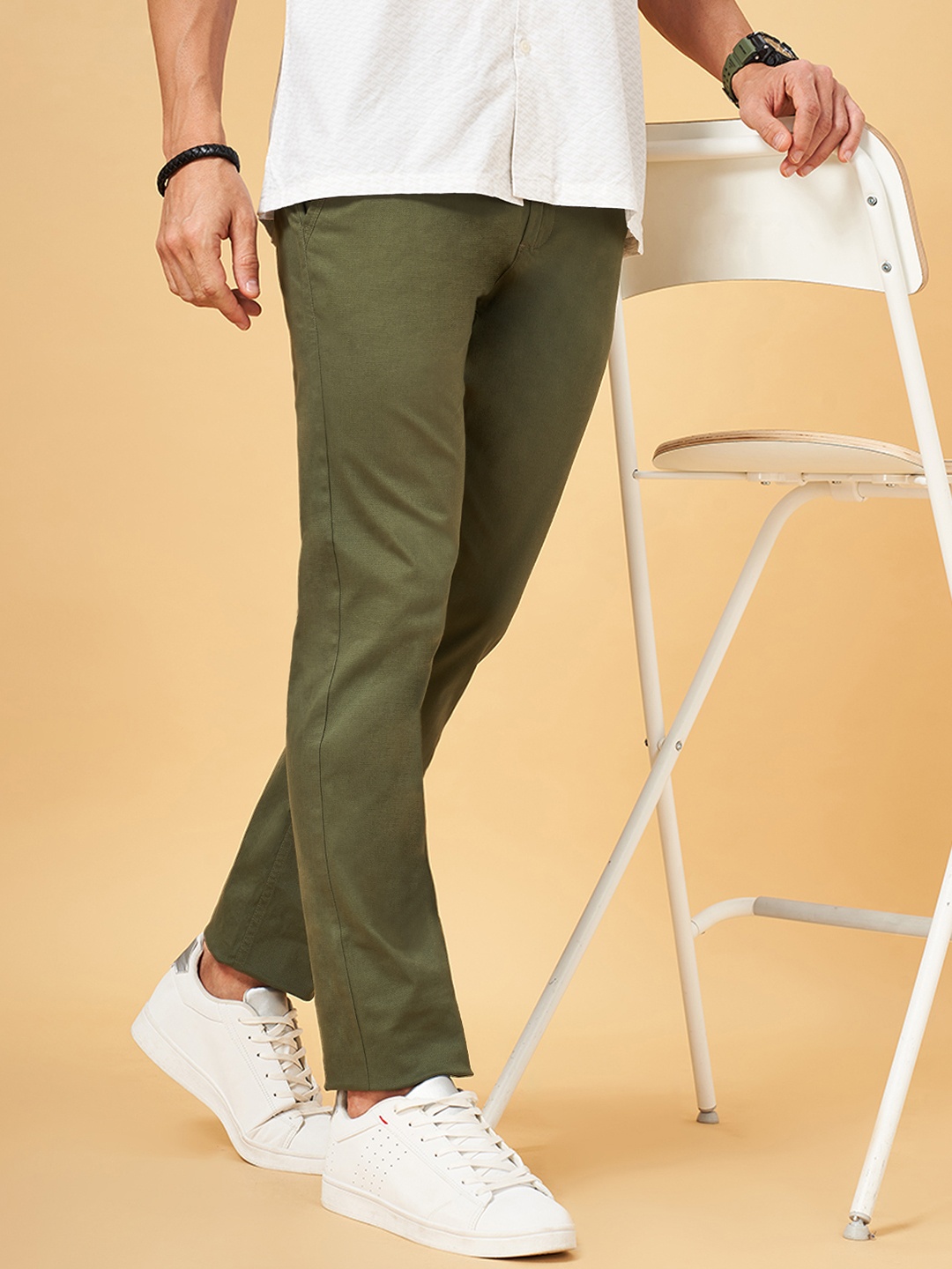 

BYFORD by Pantaloons Men Slim Fit Trousers, Olive