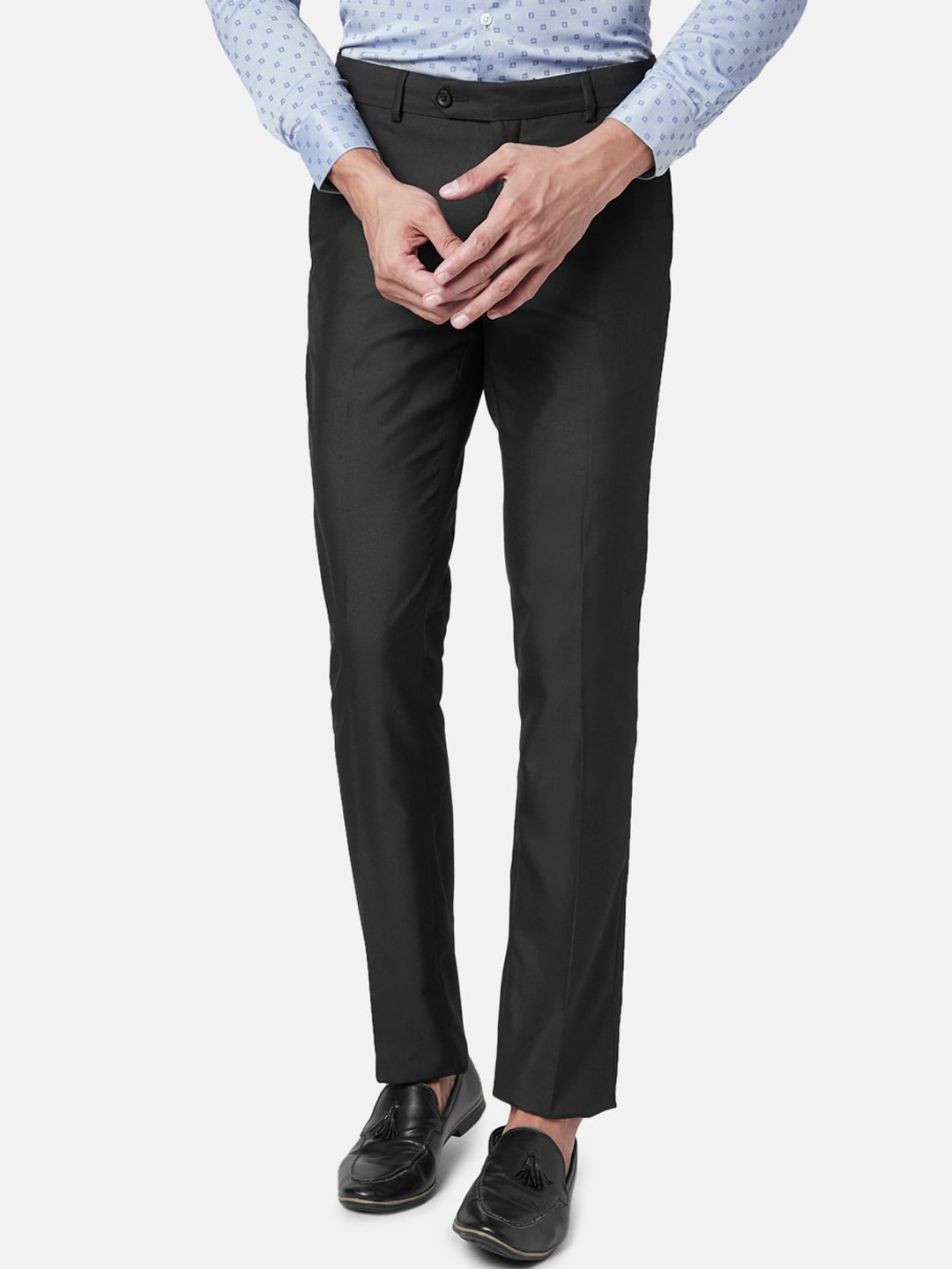 

BYFORD by Pantaloons Men Slim Fit Low-Rise Trousers, Black