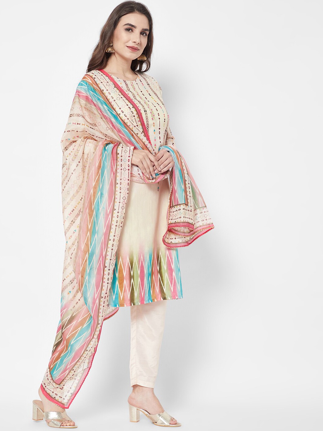 

HEEPOSH Women Printed Kurta with Trousers & With Dupatta, Beige