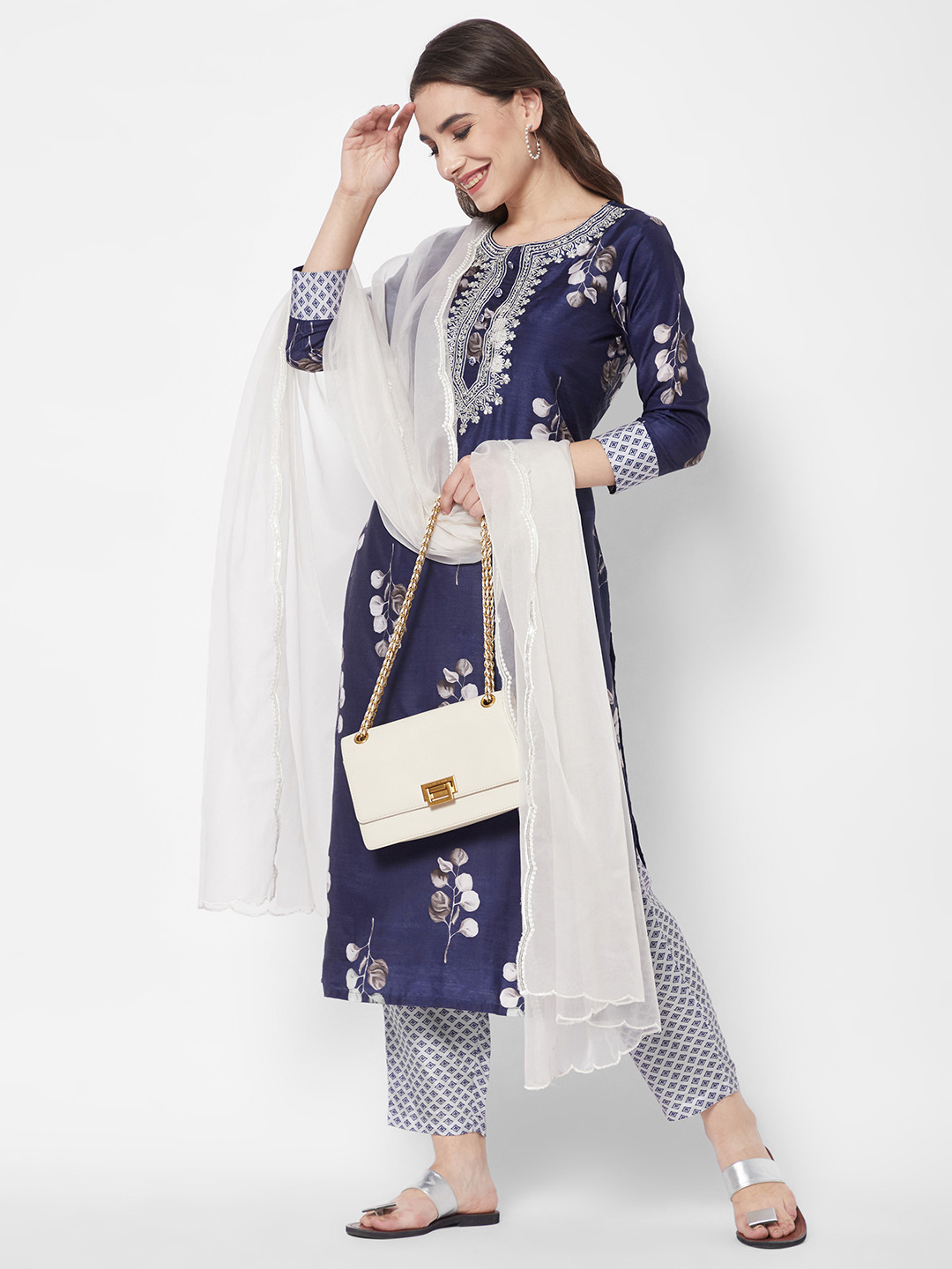

HEEPOSH Floral Printed Kurta with Trousers & With Dupatta, Blue