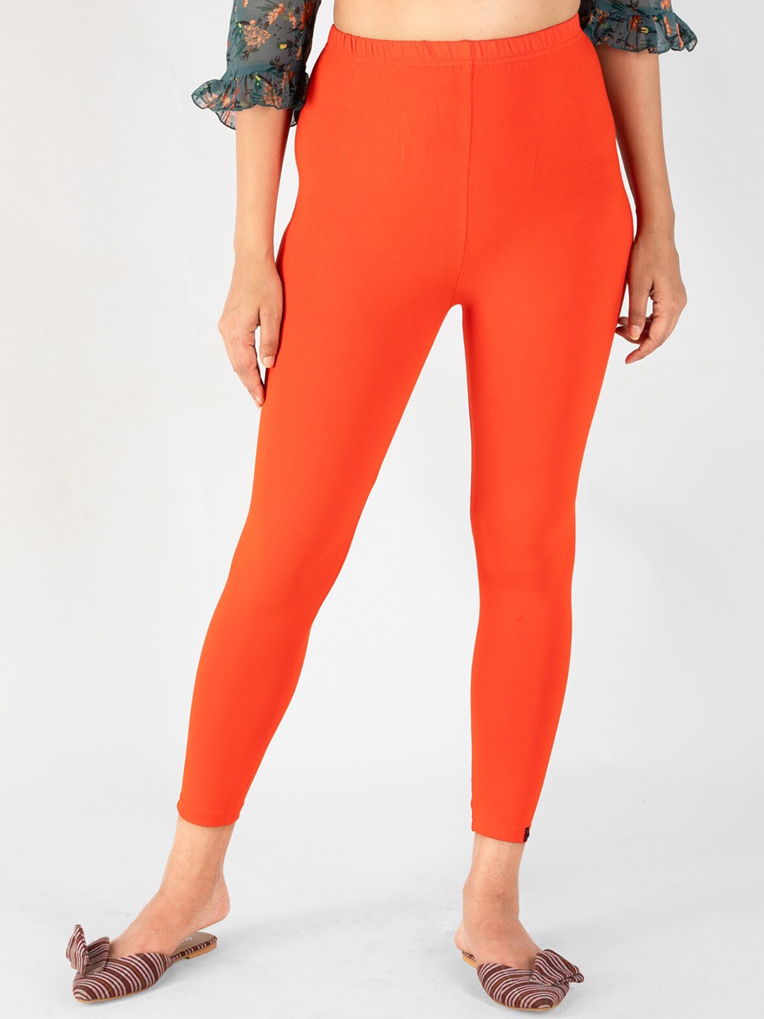 

indian flower Women Solid Ankle Length Leggings, Orange
