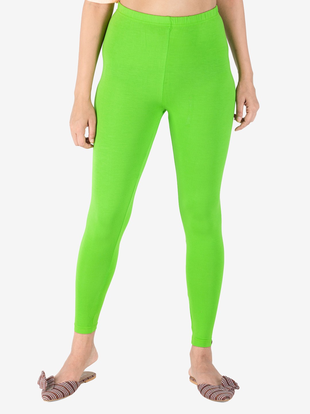 

indian flower Women Solid Ankle Length Leggings, Lime green