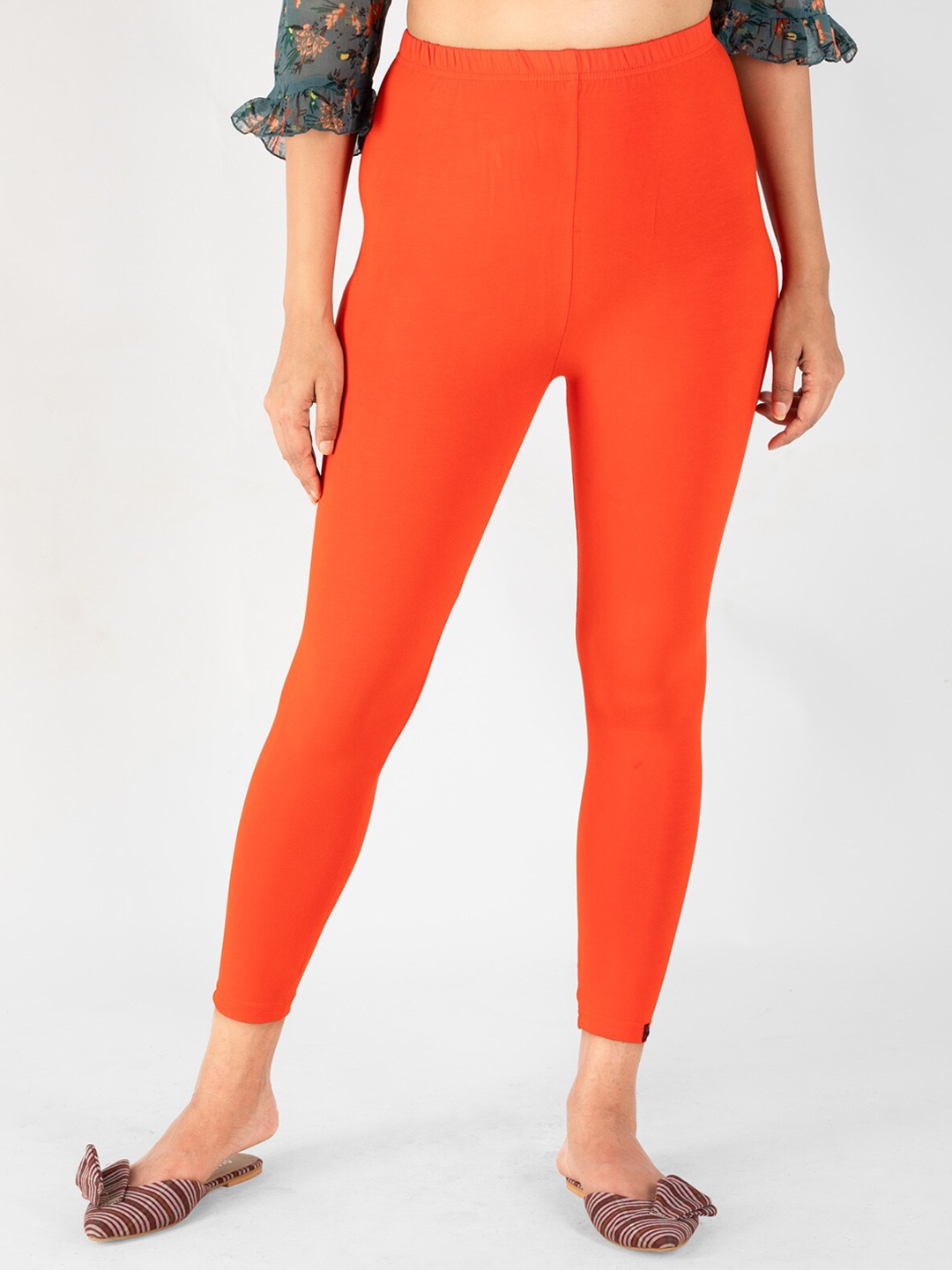 

indian flower Women Solid Ankle Length Leggings, Orange