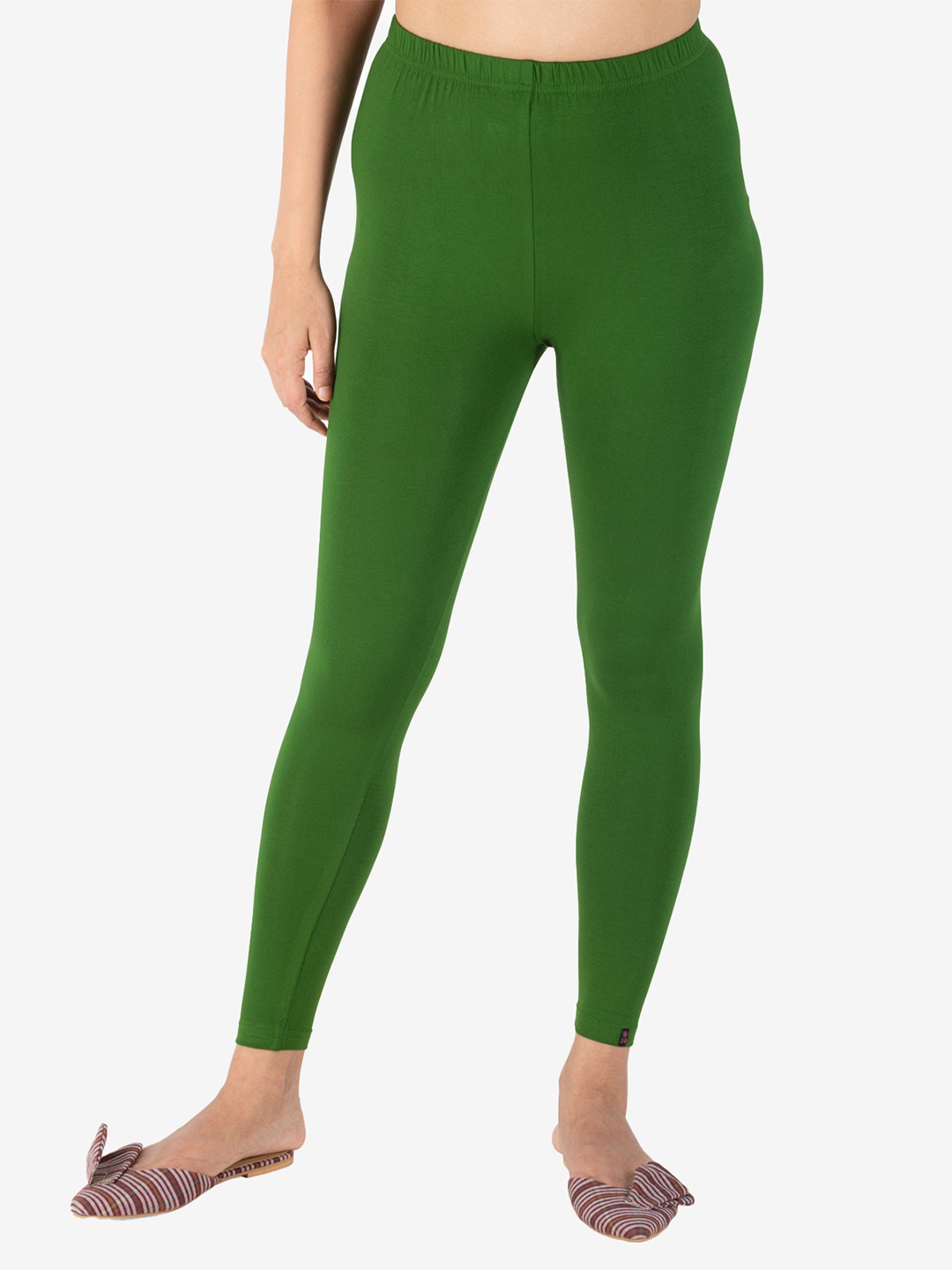 

indian flower Women Solid Ankle Length Leggings, Green