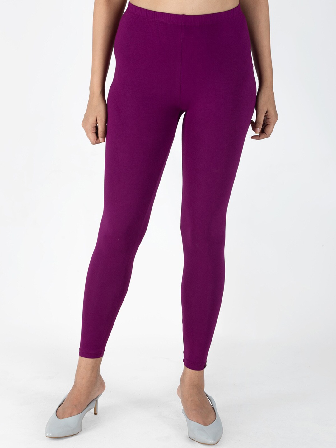 

indian flower Women Solid Ankle Length Leggings, Purple