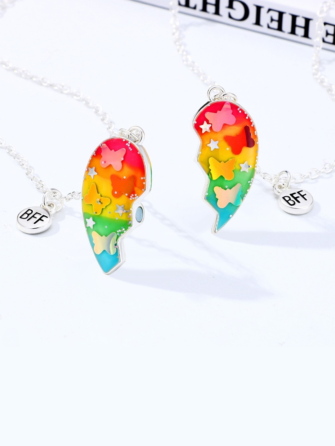 

EL REGALO Set of 2 Girls Silver-Toned & Red Silver-Plated Necklace