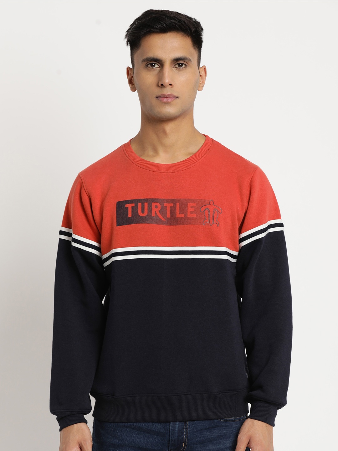 

Turtle Men Colourblocked Pullover Sweatshirt, Black